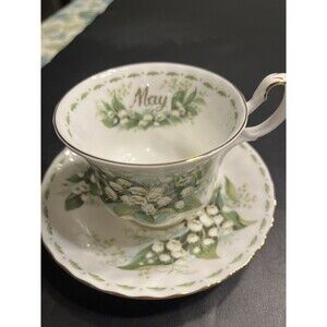 Royal Albert Flower of the Month "Lily of the Valley - May" Teacup & Saucer Set